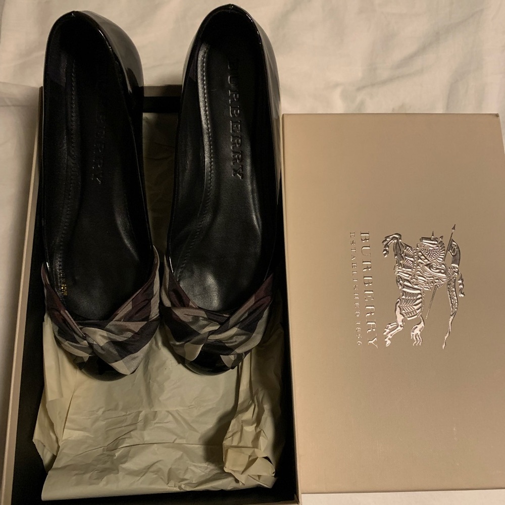 Burberry Women’s flats
